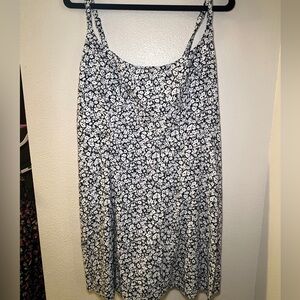Old Navy Size XL Black and White Floral Cami Mini Dress